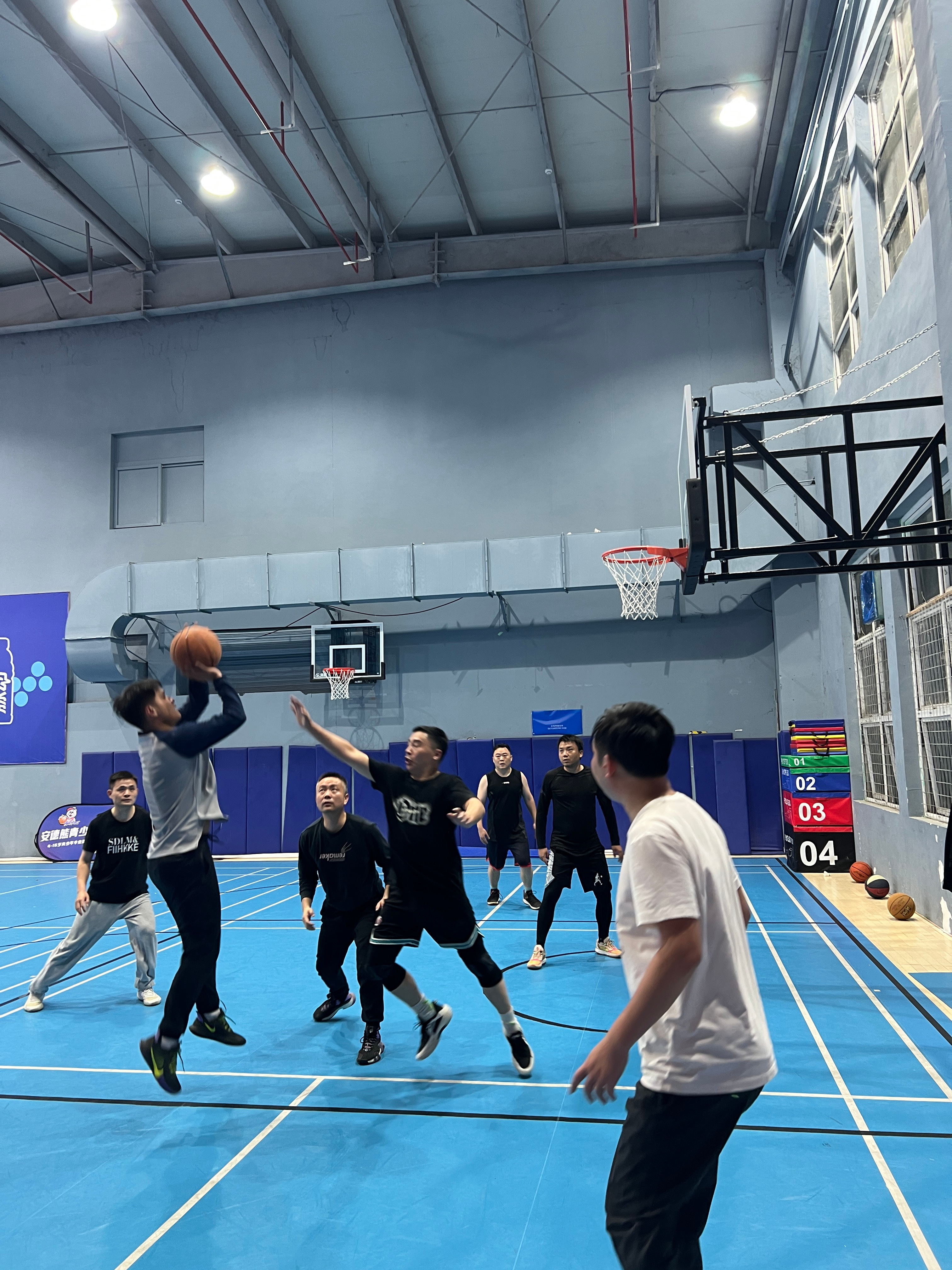 178高清篮球体育直播球迷网_(178篮球nba直播吧中文解说)