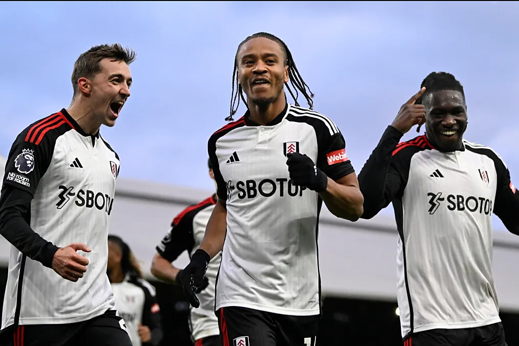 阿森纳vs富勒姆_(阿森纳前瞻主场对富勒姆不败 拉卡泽特欲)