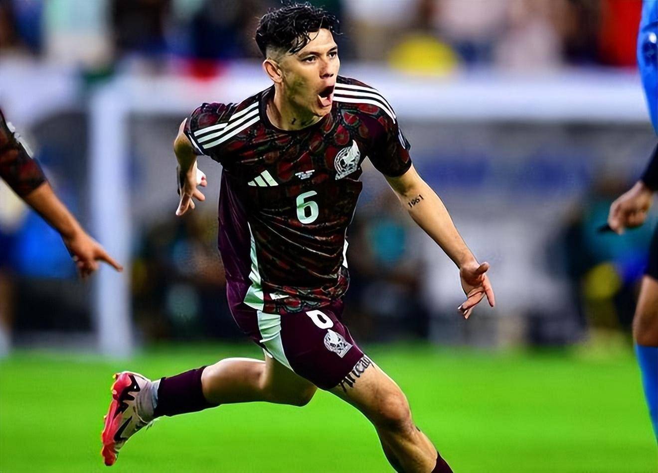 墨西哥足球队_(墨西哥足球队徽)