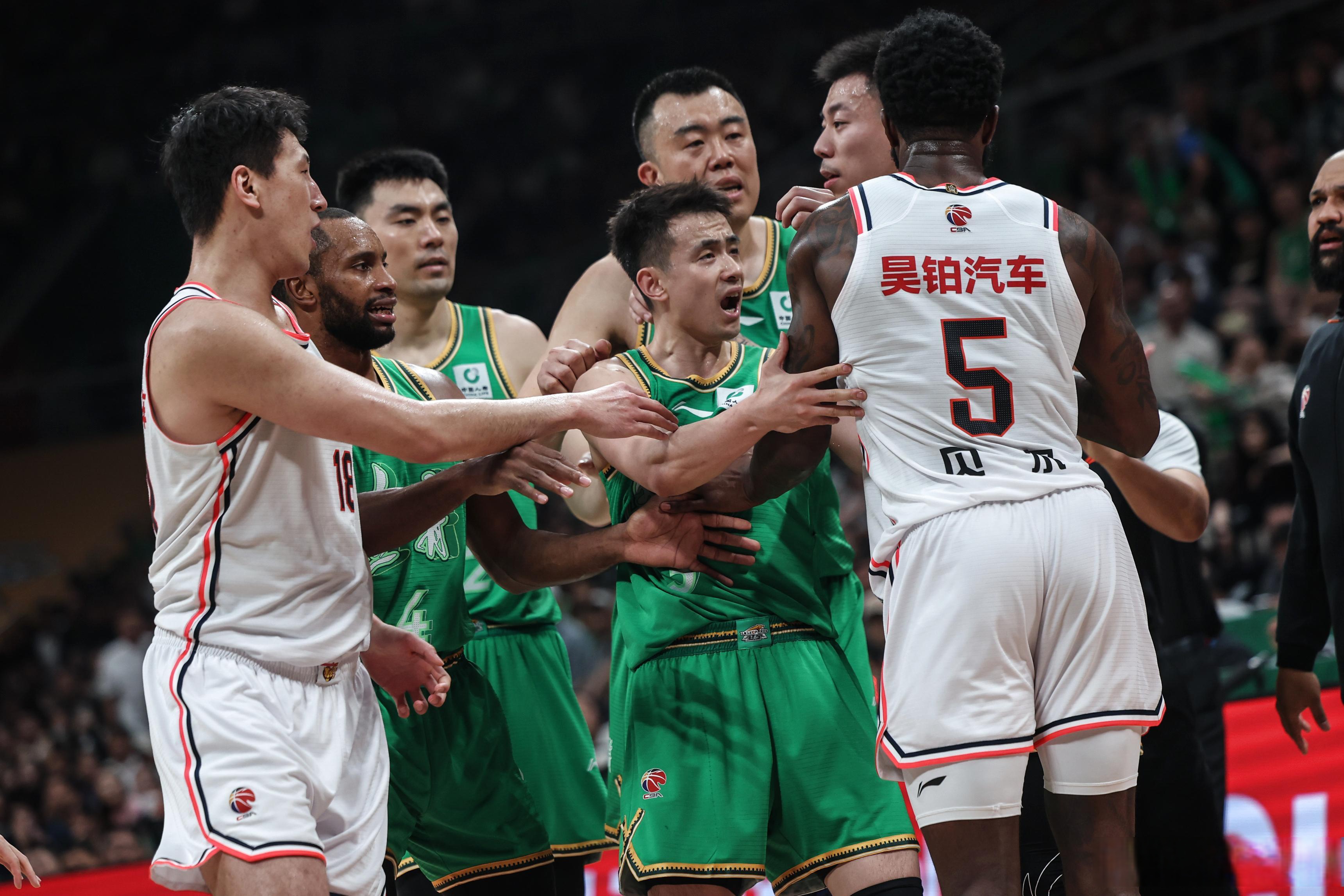 cba江苏对广东经典_(江苏对广东cba总决赛)