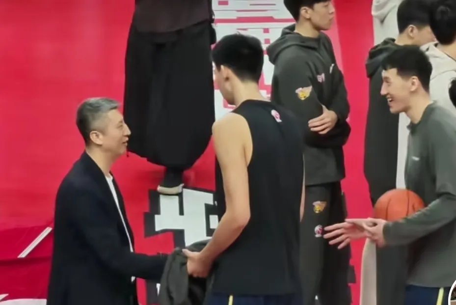 cba什么时候能现场看_(cba什么时候能现场看比赛)