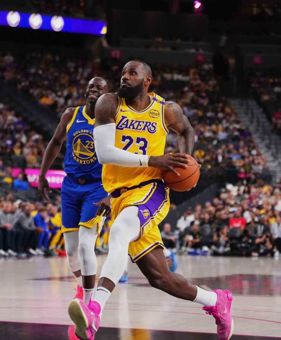 nba全场比赛回放录像微博视频_(nba全场比赛回放录像微博视频在线观看)