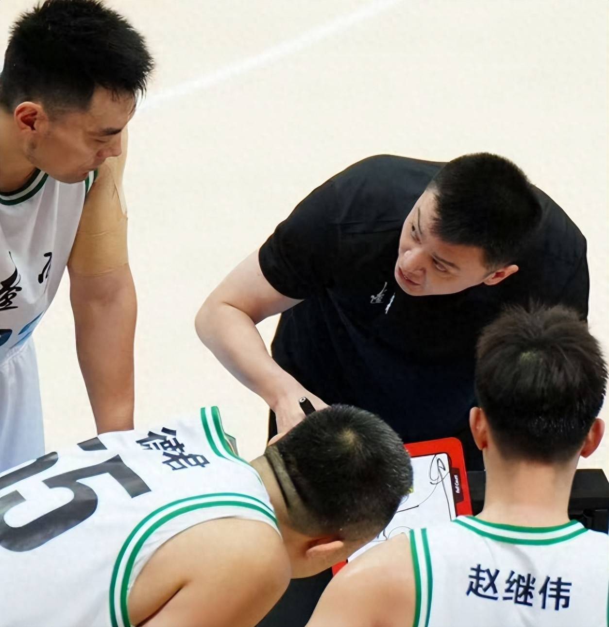 cba联赛现场直播今天的_(cba联赛现场直播今天的比赛)