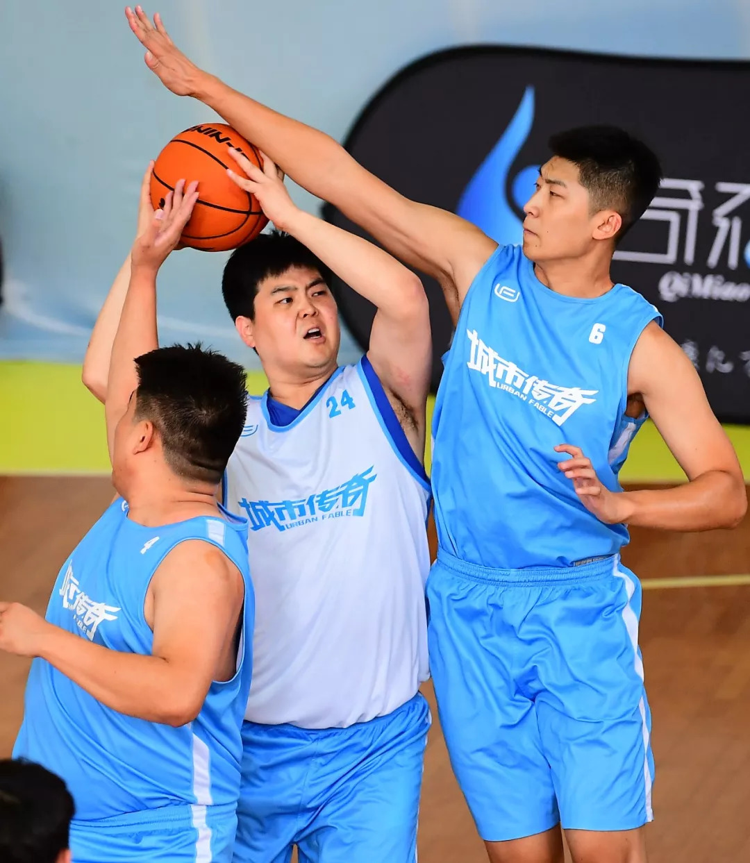 篮球直播企鹅直播在线观看免费_(篮球直播企鹅直播在线观看免费视频)