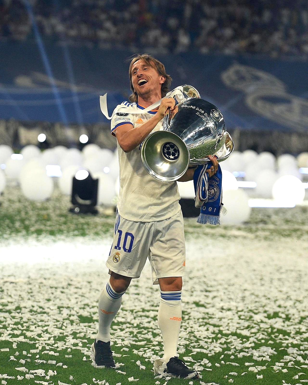 关于莫德里奇传射帮助克罗地亚大胜魔笛已经39岁高龄的信息 关于莫德里奇传射帮助克罗地亚大胜魔笛已经39岁高龄的信息