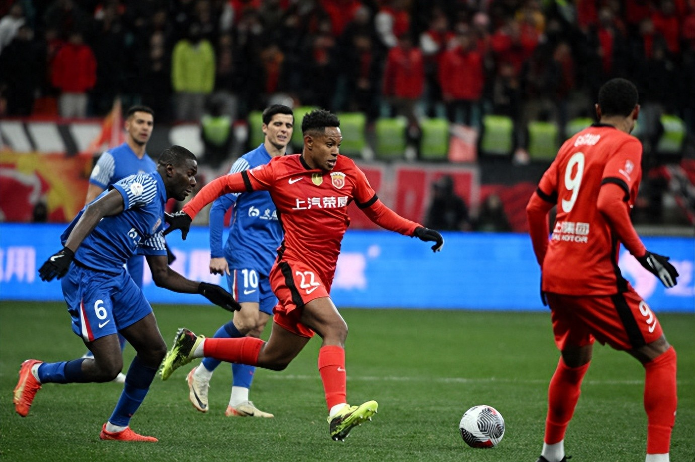 包含中超浙江队vs上海申花前瞻分析主场锋芒对决榜首韧性的词条