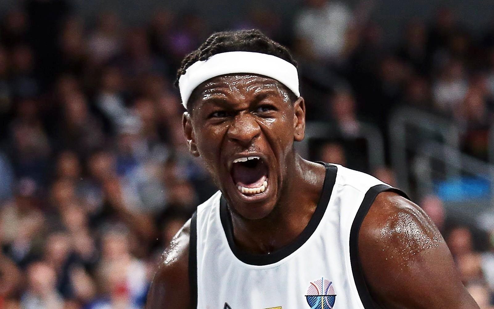 包含德国男篮欧锦赛首战大胜黑山30分施罗德小瓦格纳发挥出色的词条 包含德国男篮欧锦赛首战大胜黑山30分施罗德小瓦格纳发挥出色的词条