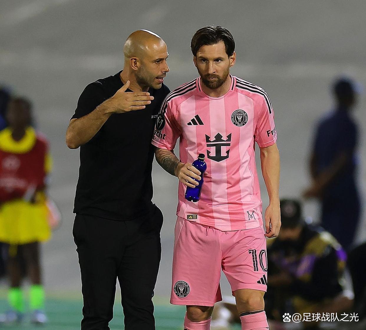 关于马斯切拉诺质疑点球判罚迈阿密国际不敌纳什维尔的信息 关于马斯切拉诺质疑点球判罚迈阿密国际不敌纳什维尔的信息