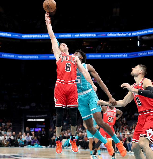 英国男篮险胜黑山男篮迎首胜武切维奇空砍31分11板7助的简单介绍