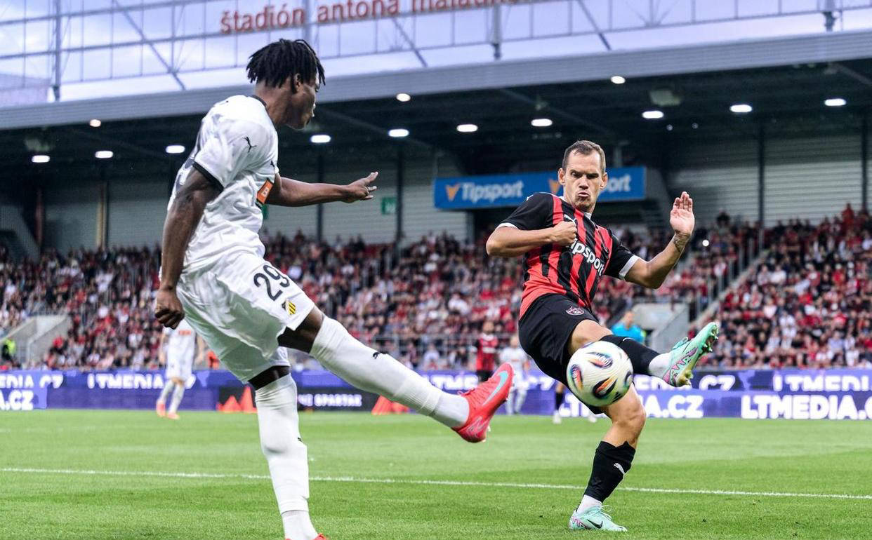 欧联杯布兰vs赫根预测分析主队已经在首回合中占得先机的简单介绍