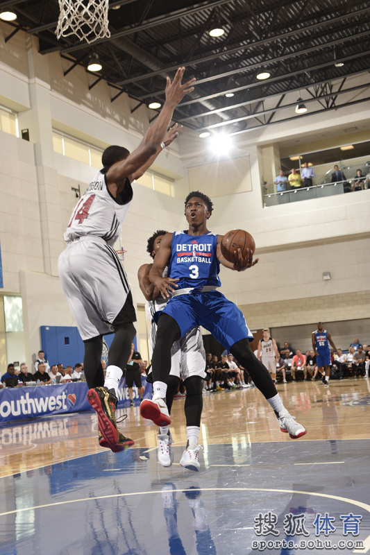 包含夏季联赛巅峰之战高清直播见证新星崛起的词条 包含夏季联赛巅峰之战高清直播见证新星崛起的词条