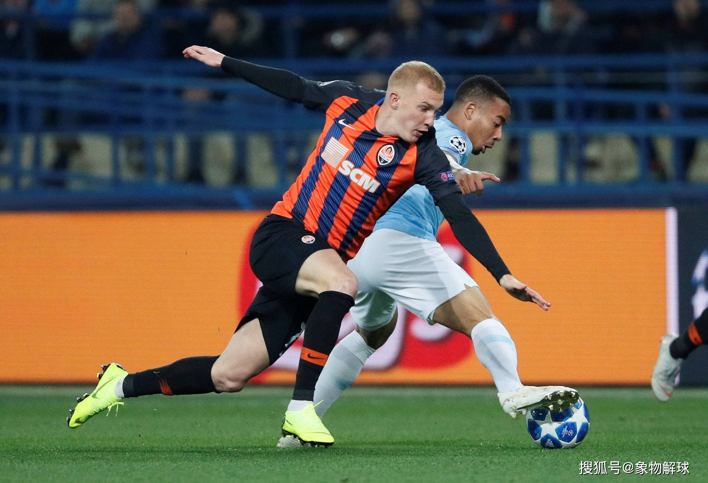 阿什利扬儿子签约伊普斯维奇父子有望同台竞技的简单介绍 阿什利扬儿子签约伊普斯维奇父子有望同台竞技的简单介绍