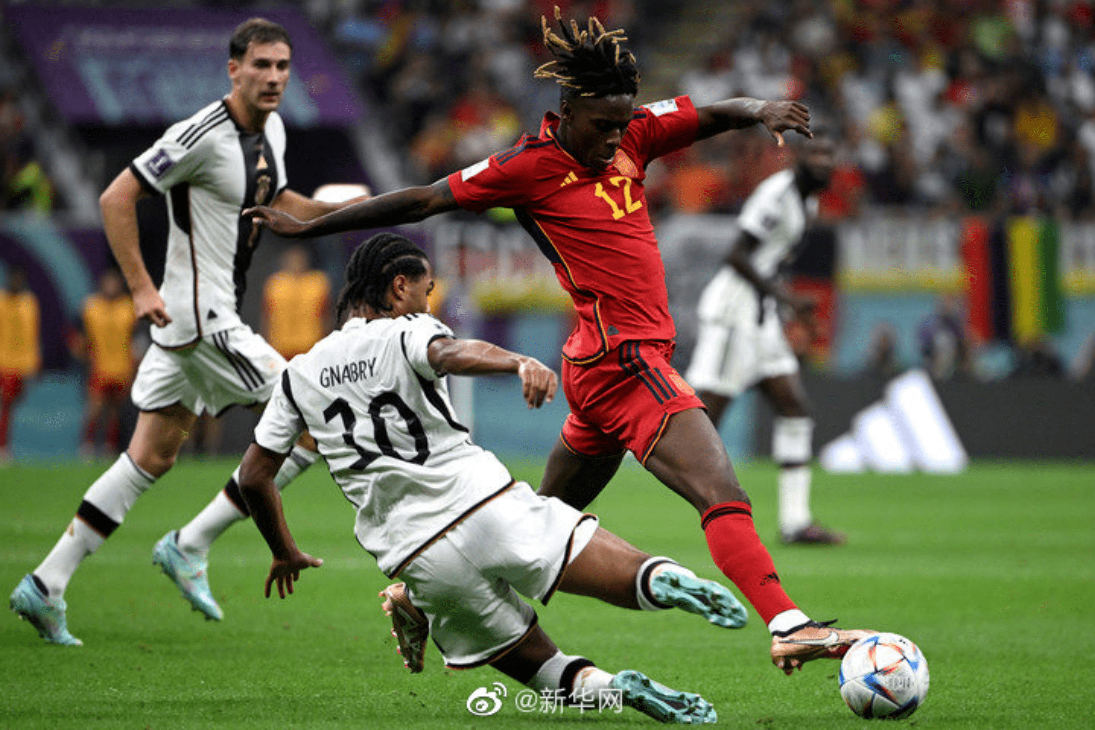 威廉姆斯兄弟透露转会压力尼科的车窗遭极端球迷砸毁的简单介绍 威廉姆斯兄弟透露转会压力尼科的车窗遭极端球迷砸毁的简单介绍