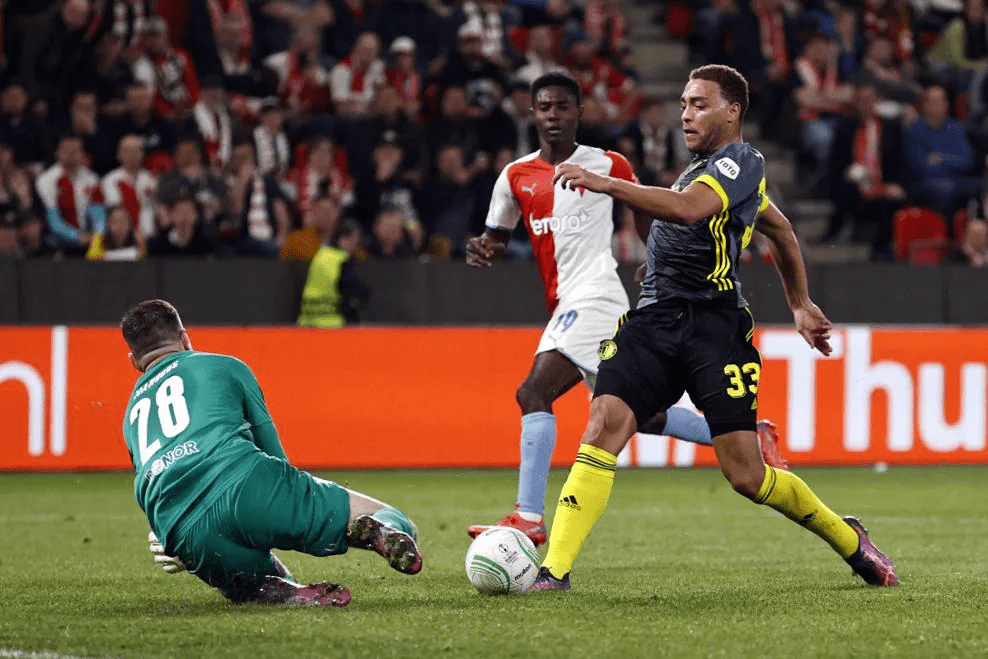 关于马赛全力推进派修转会球员与费耶诺德合同2029年到期的信息