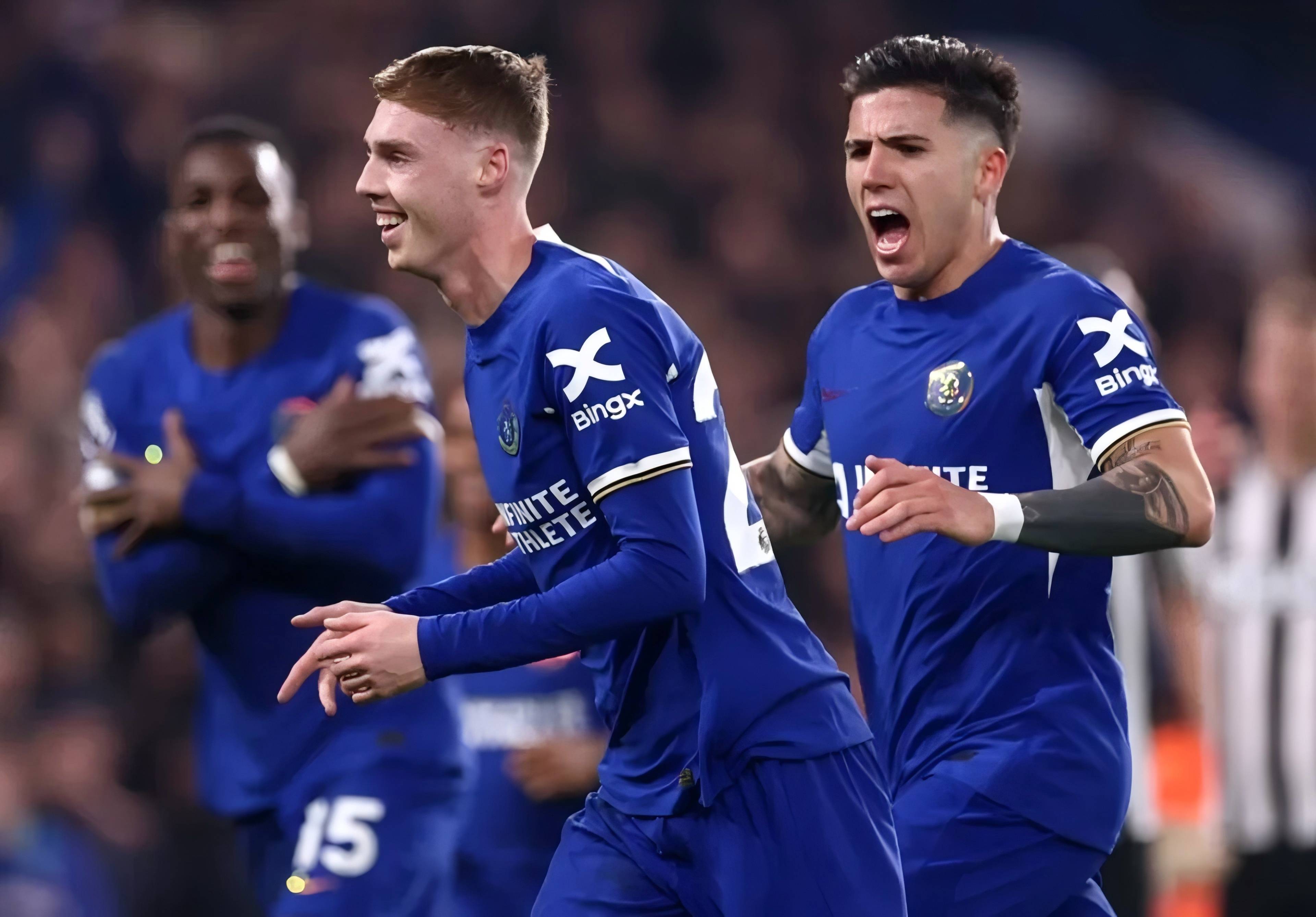 关于保罗与切尔西新援德拉普分手传闻已持续数周的信息