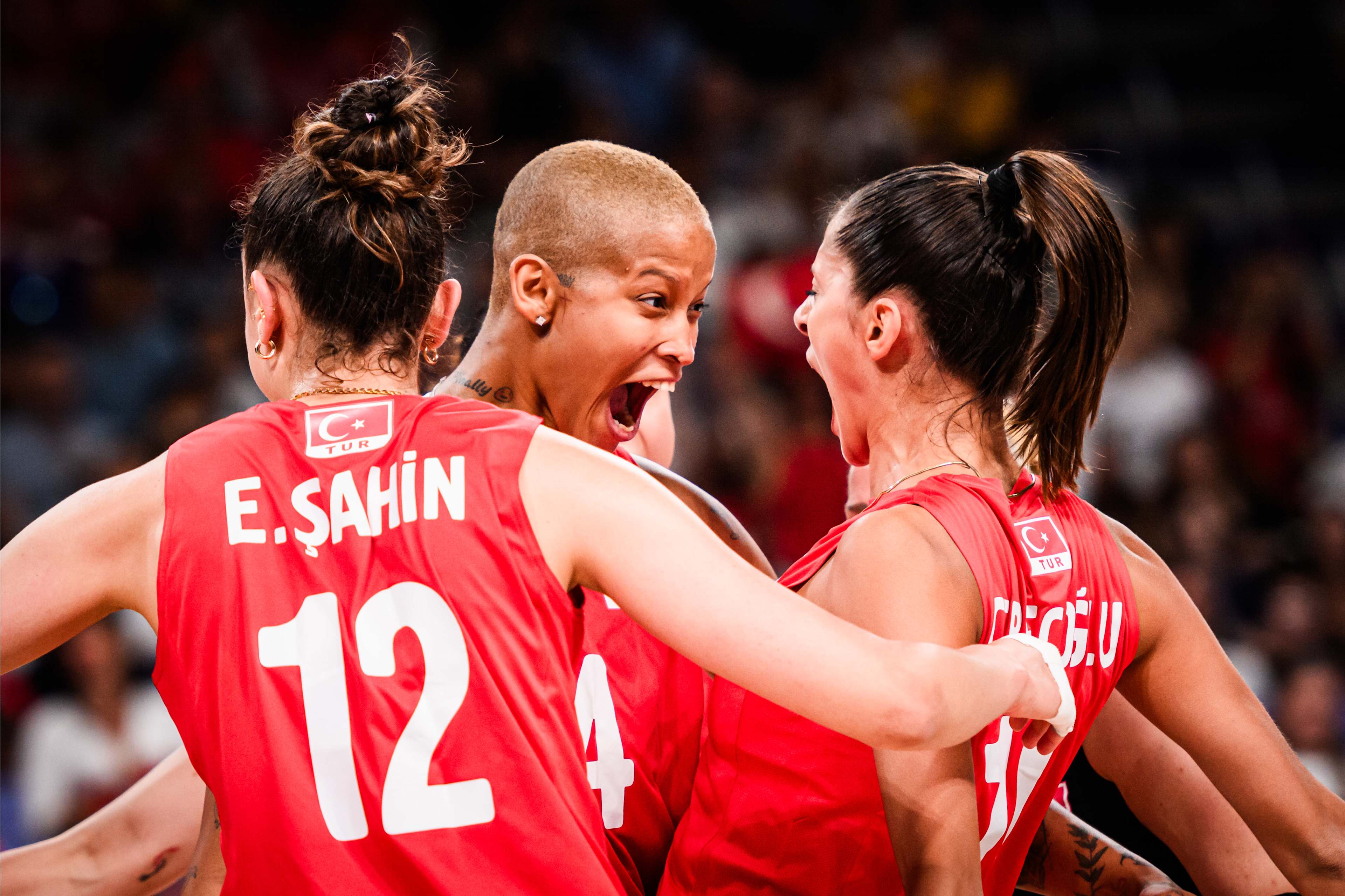 包含欧锦U19女：法国女足U19VS土耳其女足U19的词条