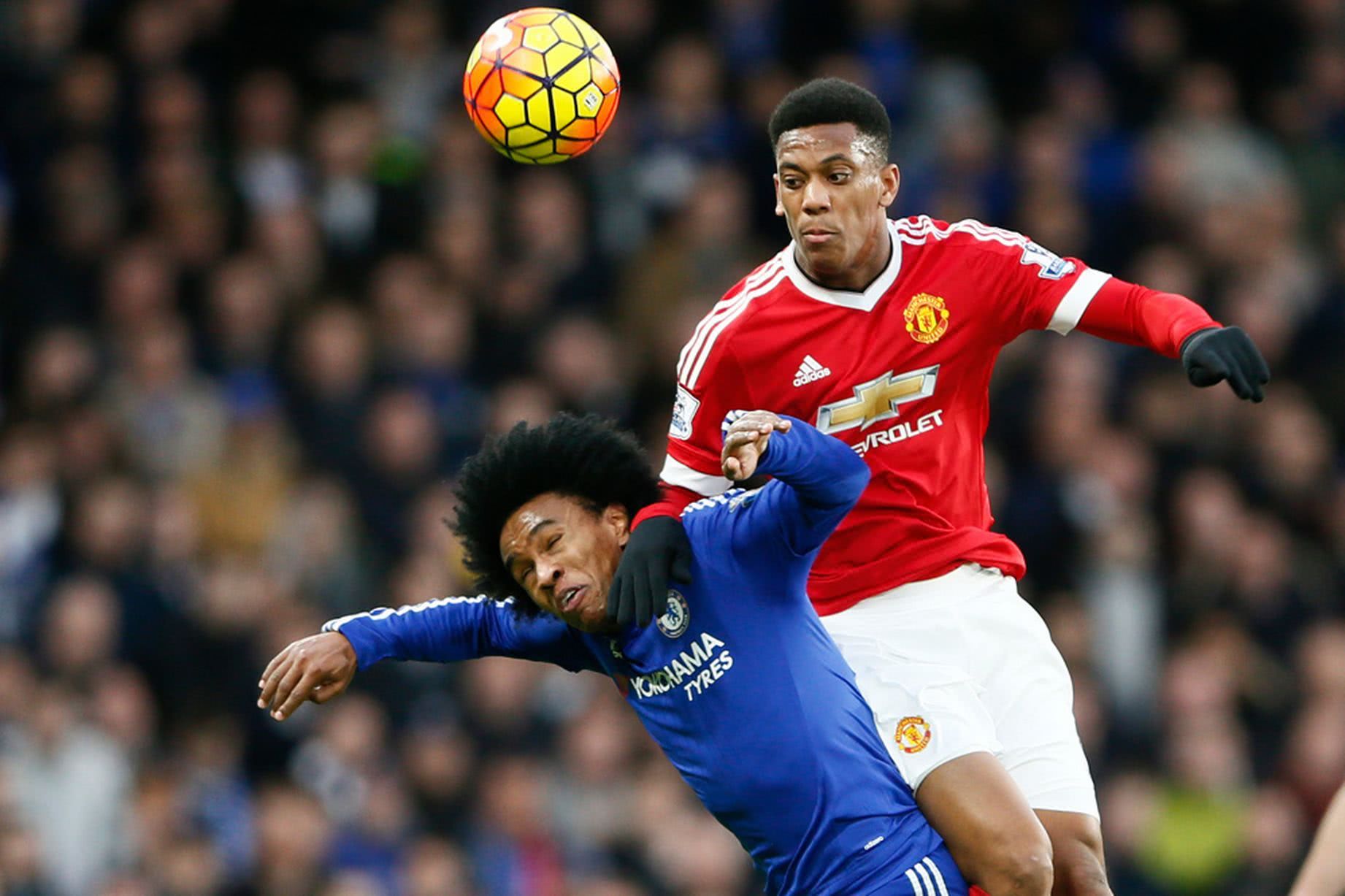 关于曝哈维西蒙斯接近加盟切尔西倾向转会英超的信息