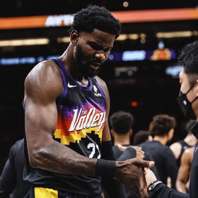 包含NCAA:亚利桑那大学VS丹佛大学的词条