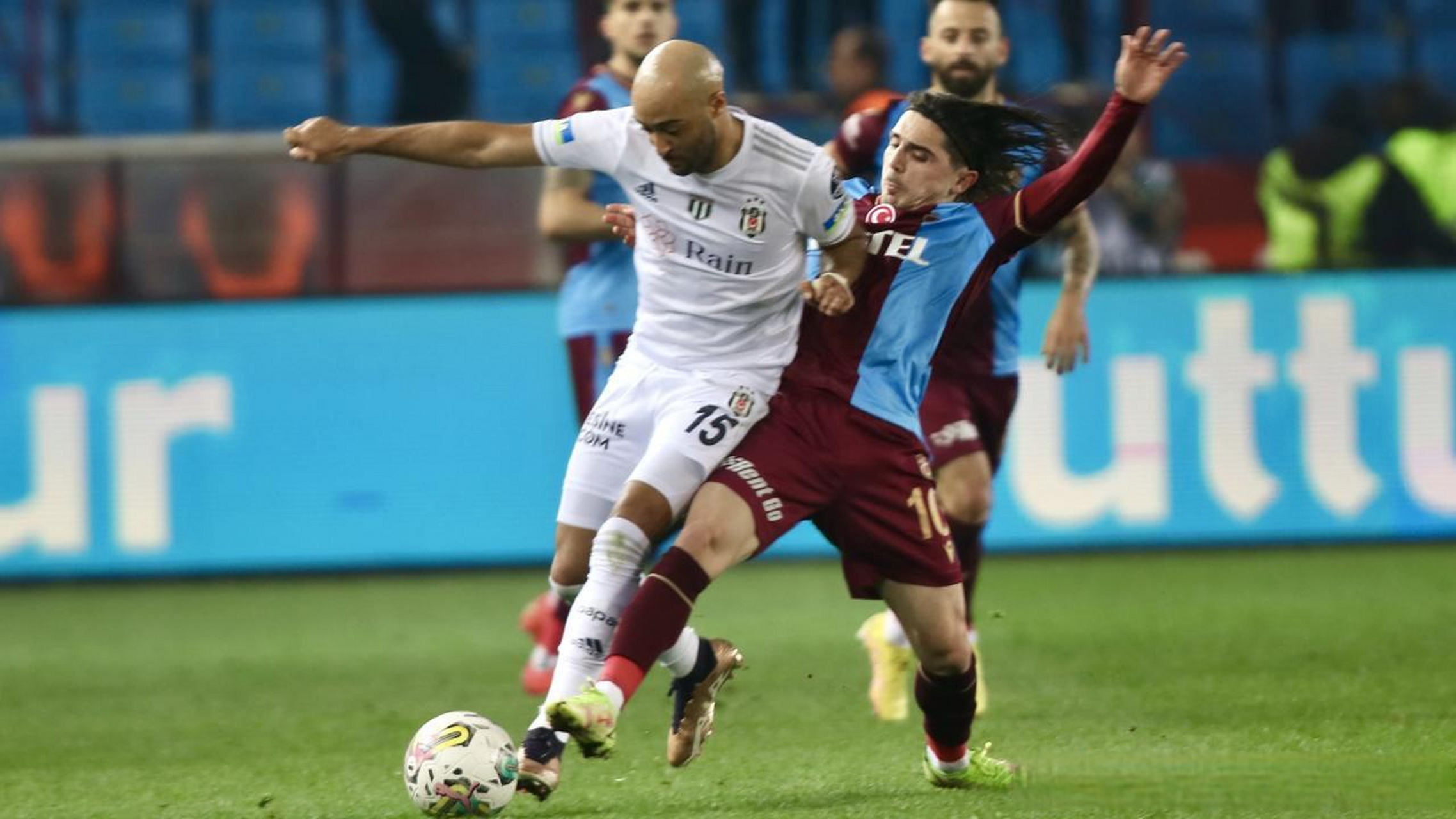 土超：伊斯坦布尔巴萨克赛尔VS特拉布宗体育的简单介绍