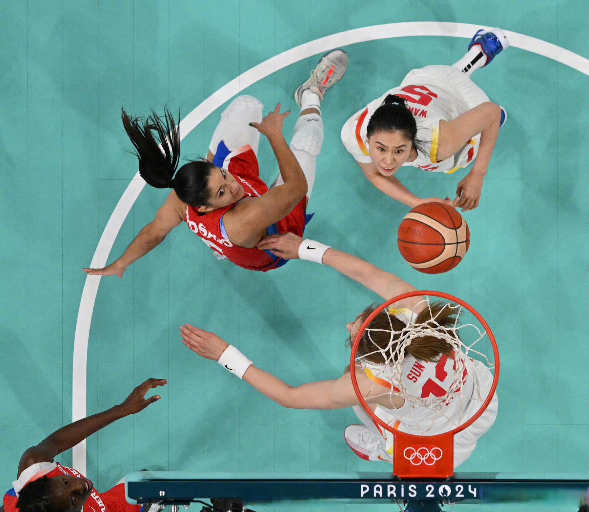 包含波女联:托伦女篮VS博克尼亚女篮的词条