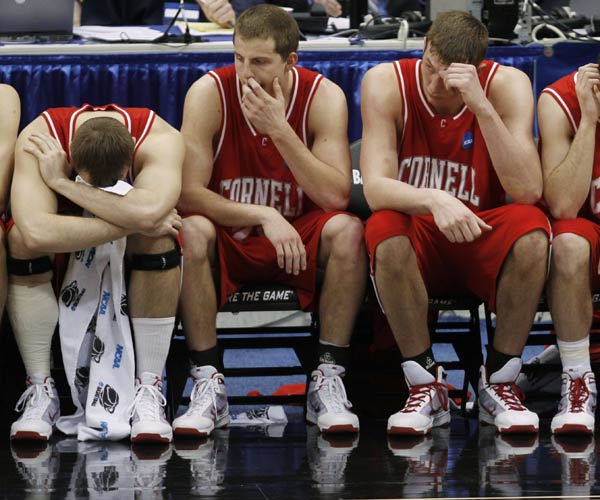 NCAA:肯塔基大学VS田纳西理工大学的简单介绍