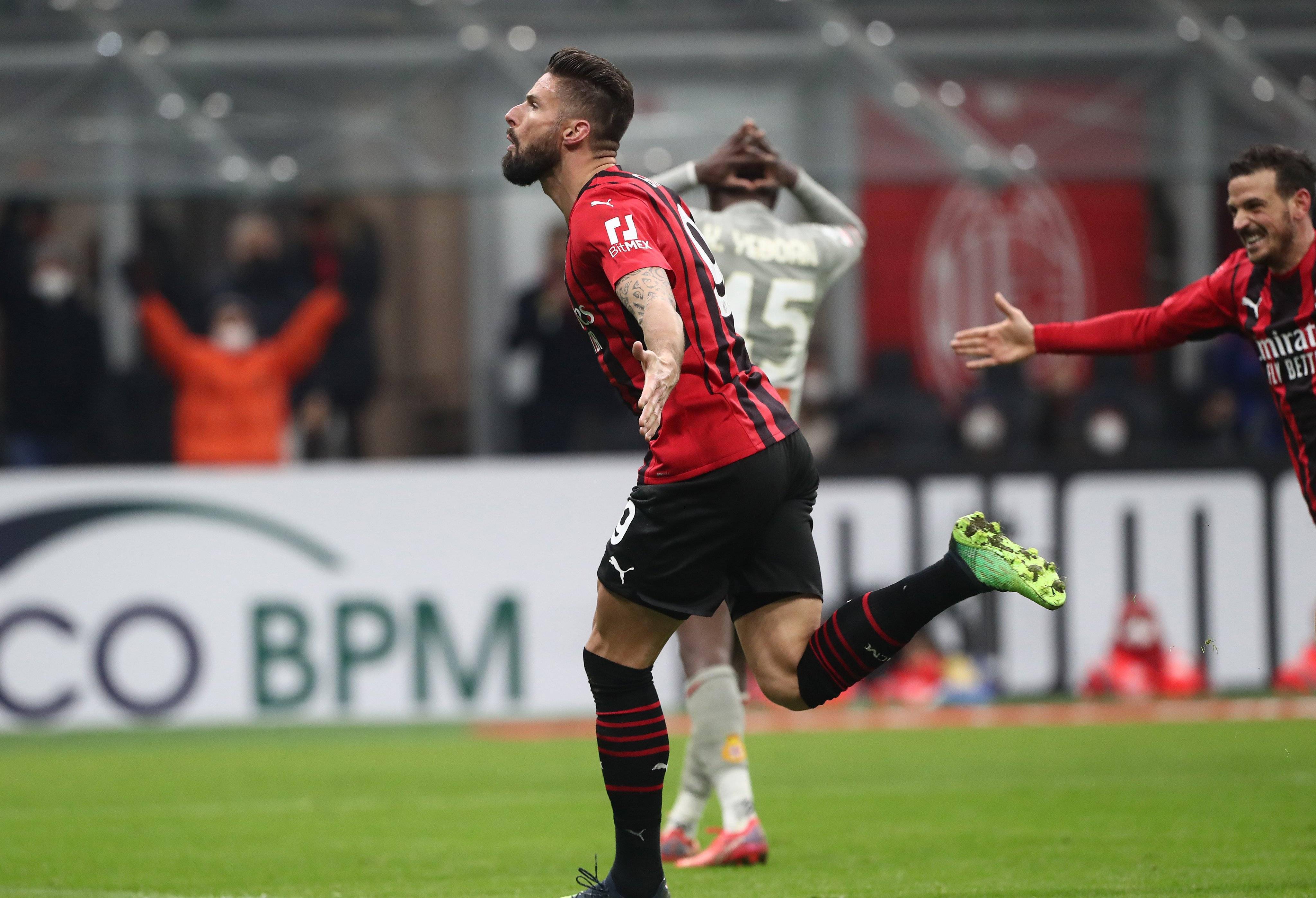 AC米兰有意加纳乔或为莱奥离队做准备 AC米兰有意加纳乔或为莱奥离队做准备