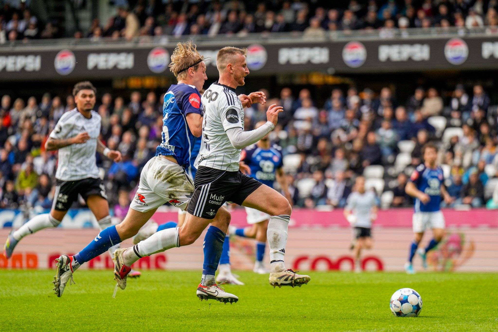 挪超萨普斯堡VS罗森博格今日预测萨普斯堡近期状态出色的简单介绍