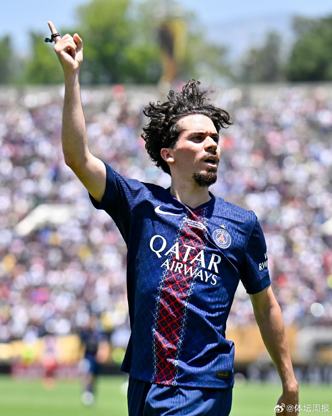 包含弗拉霍维奇没有排除留队可能球员本赛季表现有进步的词条