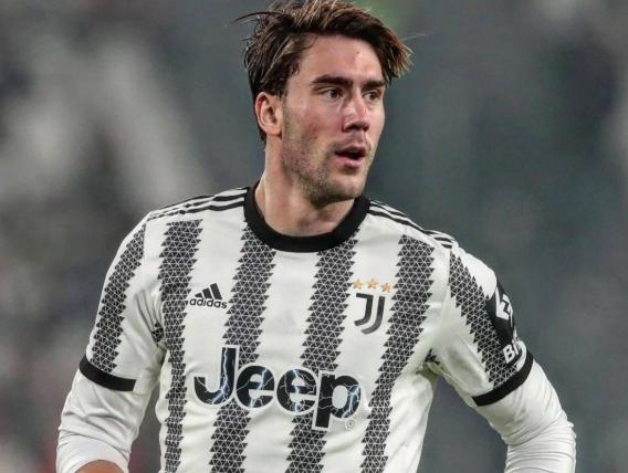 包含弗拉霍维奇没有排除留队可能球员本赛季表现有进步的词条