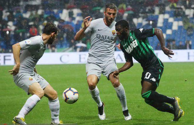 包含意甲萨索洛0-1罗马迪巴拉破门制胜佩莱格里尼中柱的词条