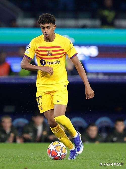 亚马尔身穿大连八中球衣开启个人首次中国行的简单介绍