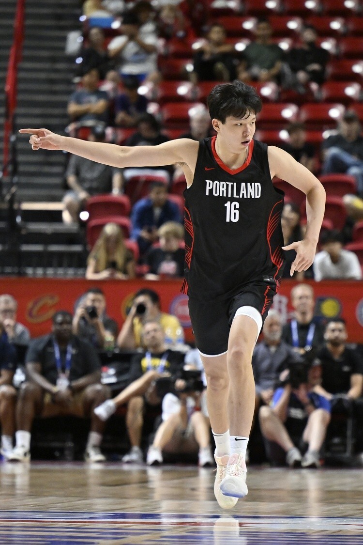 包含杨瀚森有望出战男篮亚洲杯将不再参与夏联剩余比赛的词条