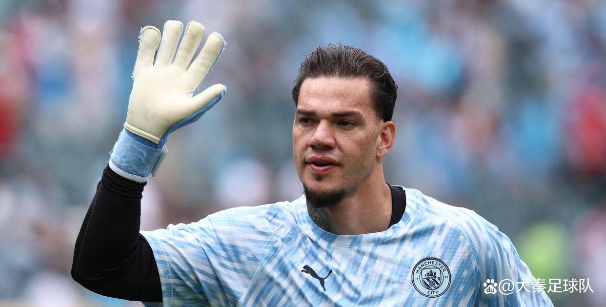 包含埃德森辟谣离队传闻未来坚持留在曼城的词条 包含埃德森辟谣离队传闻未来坚持留在曼城的词条