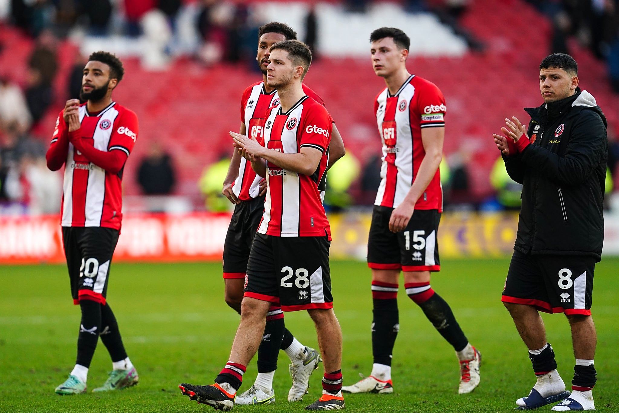 包含英冠：谢菲尔德星期三VS谢菲尔德联的词条