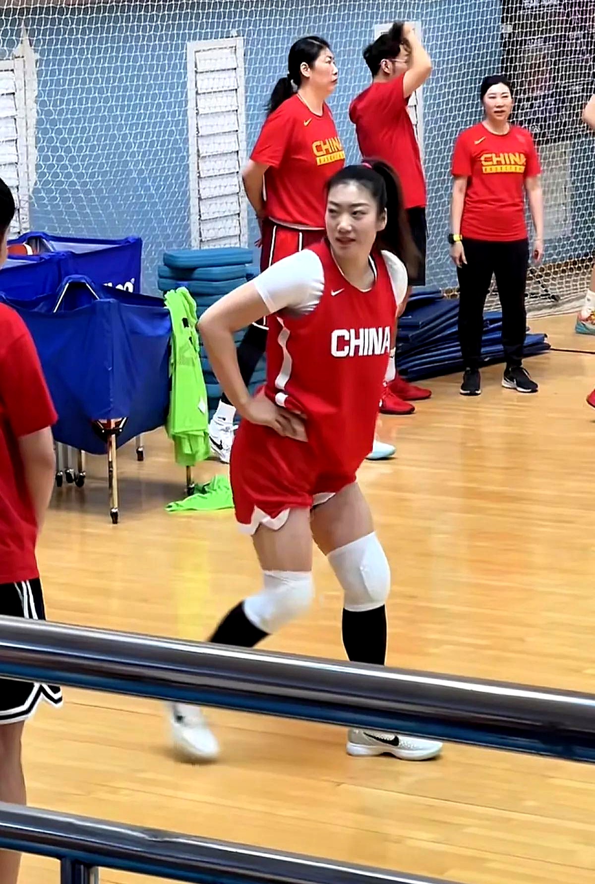 宫鲁鸣点评中国女篮“双塔”战术系未来一大优势的简单介绍