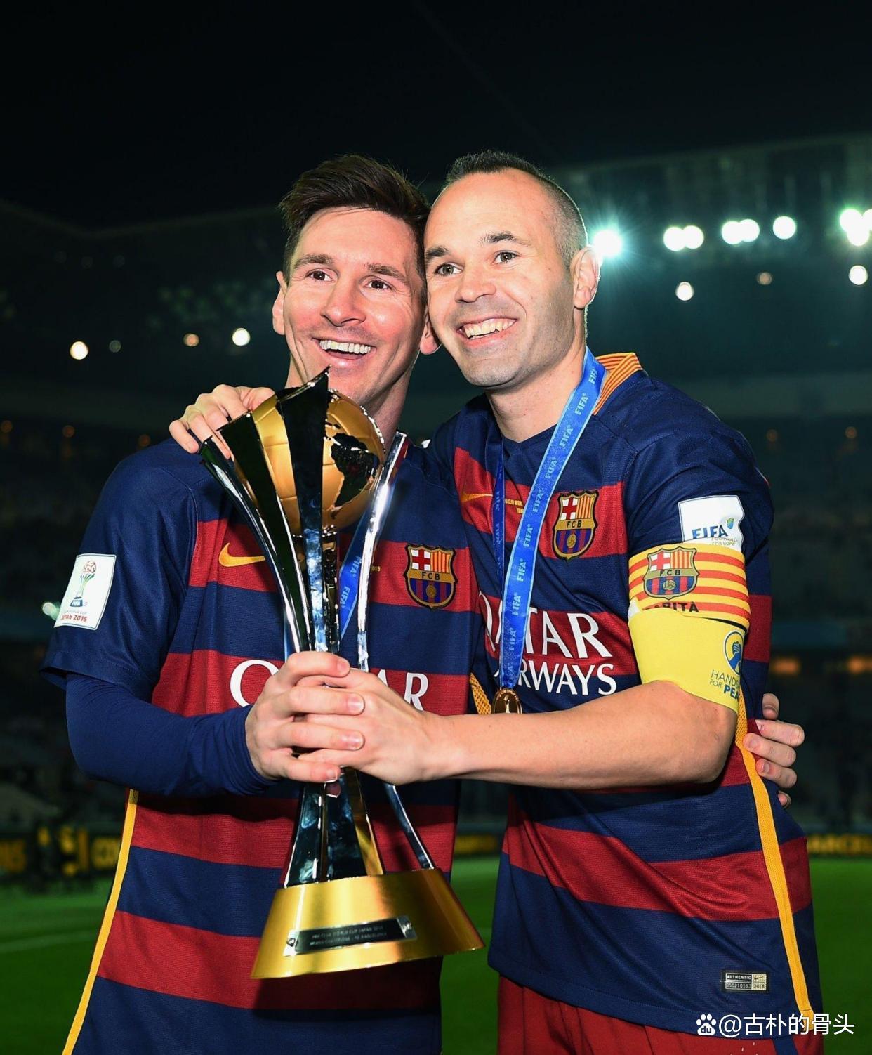 包含梅西成首位制造1250球的球员已打入866球的词条