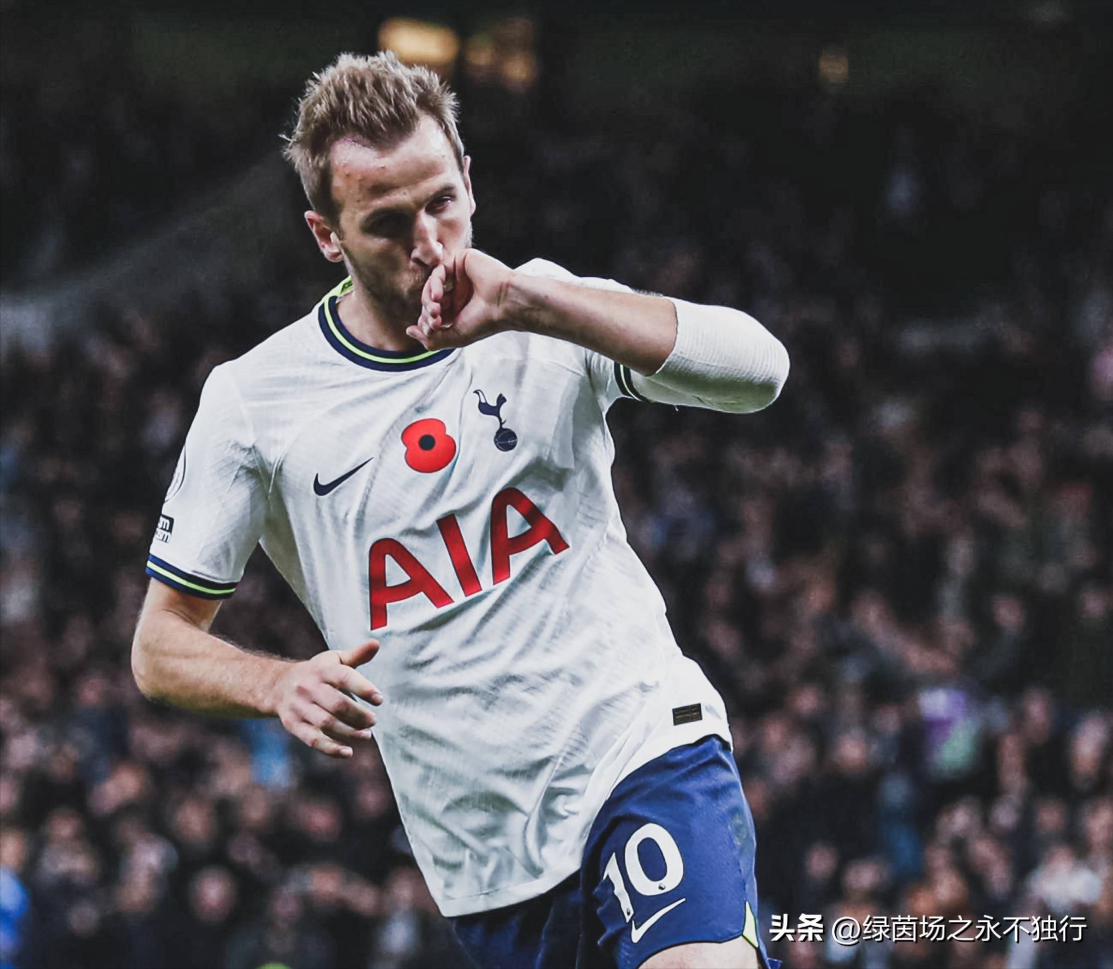 巴萨重新考虑奥斯梅恩作为莱万的接班人