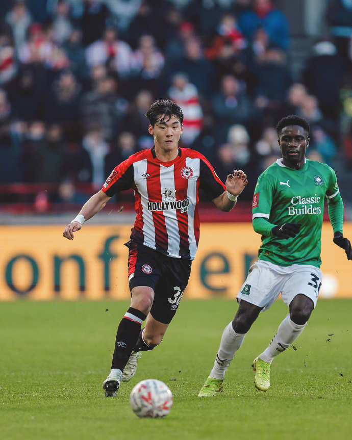 西室内足：科尔多瓦室内足球队VS哈恩帕莱索室内的简单介绍