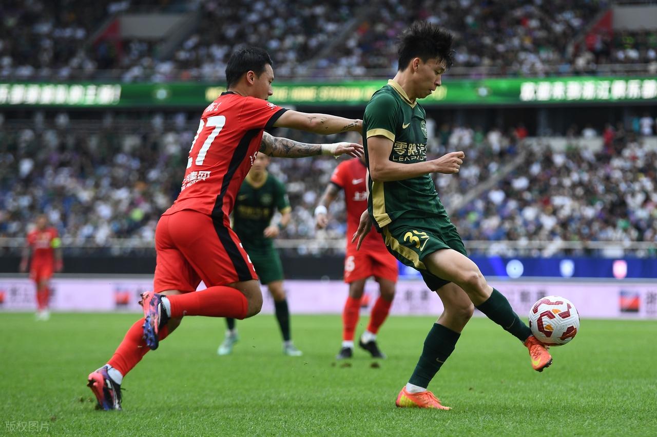 武磊身价跌破100万欧下跌70万欧的简单介绍