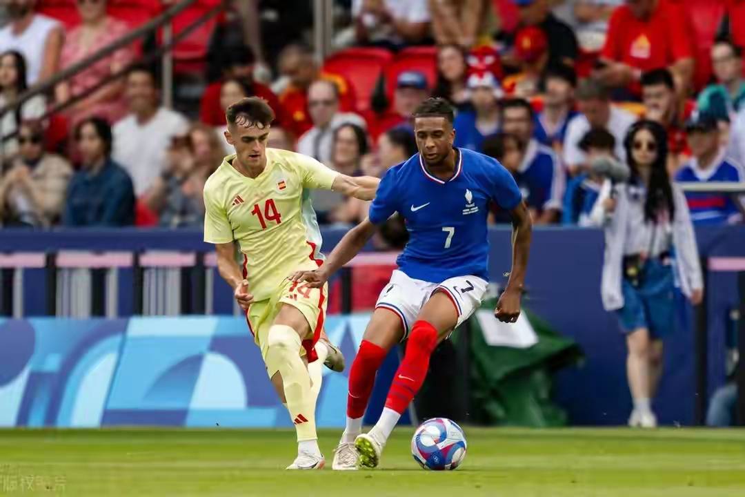 关于西班牙vs法国直播哪里看？2025欧国联半决赛最新转播的信息