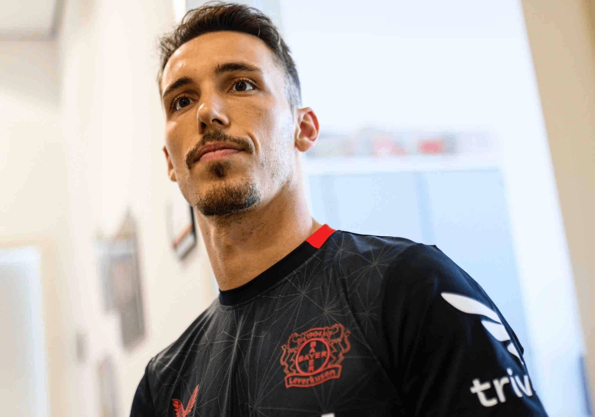 关于格里马尔多一直希望回西班牙踢球格里马尔多对巴萨很有感情的信息