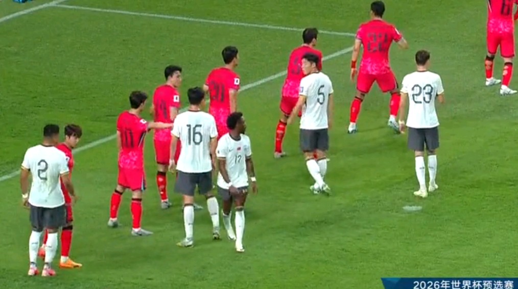 国足战韩国6连败期间一球未进的简单介绍