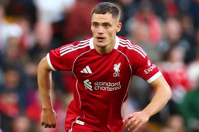 维尔茨告别勒沃库森球迷将以创纪录转会加盟利物浦的简单介绍