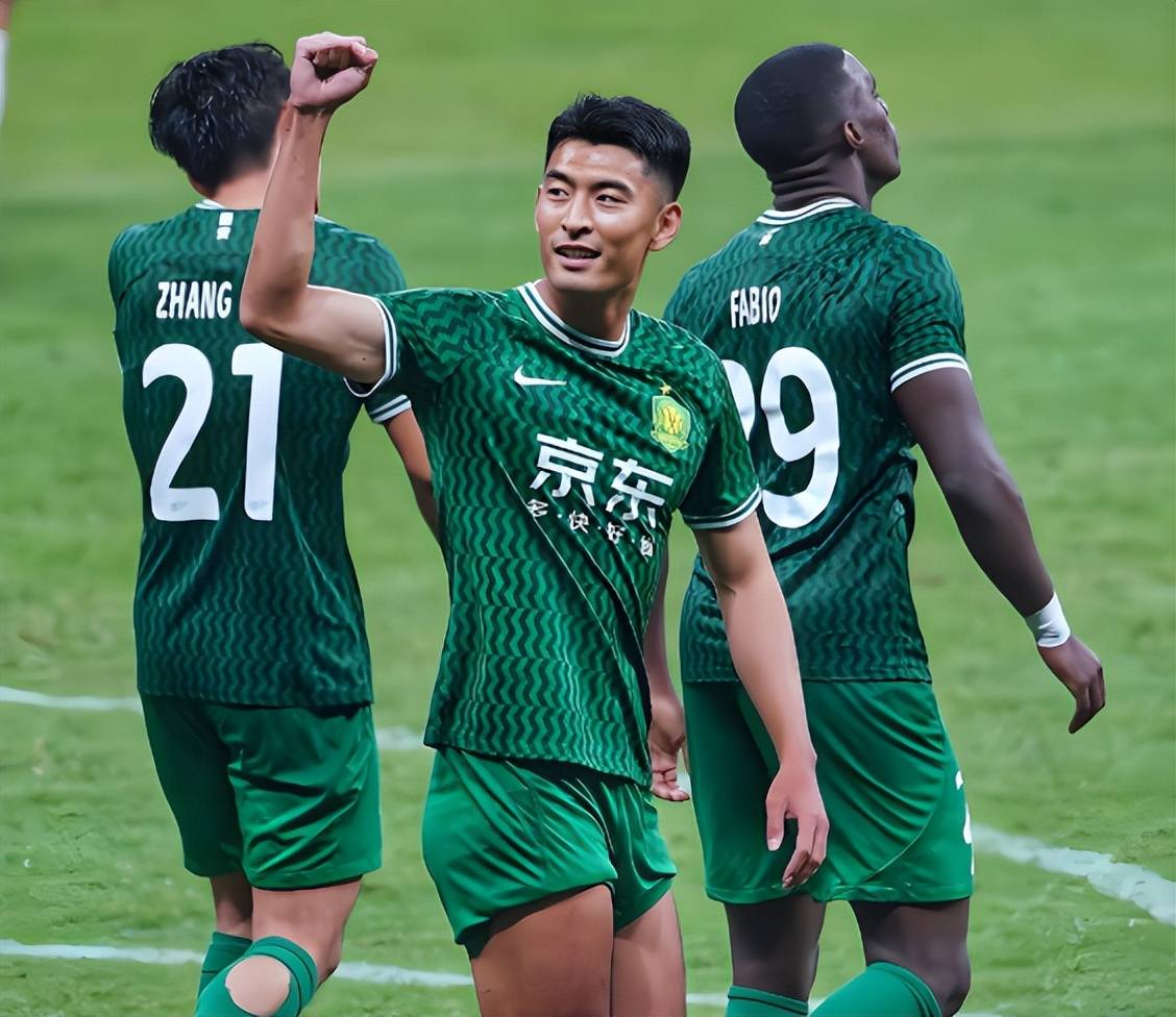 关于中超北京国安1-0青岛西海岸恩加德乌头球造乌龙林良铭伤退的信息  第2张