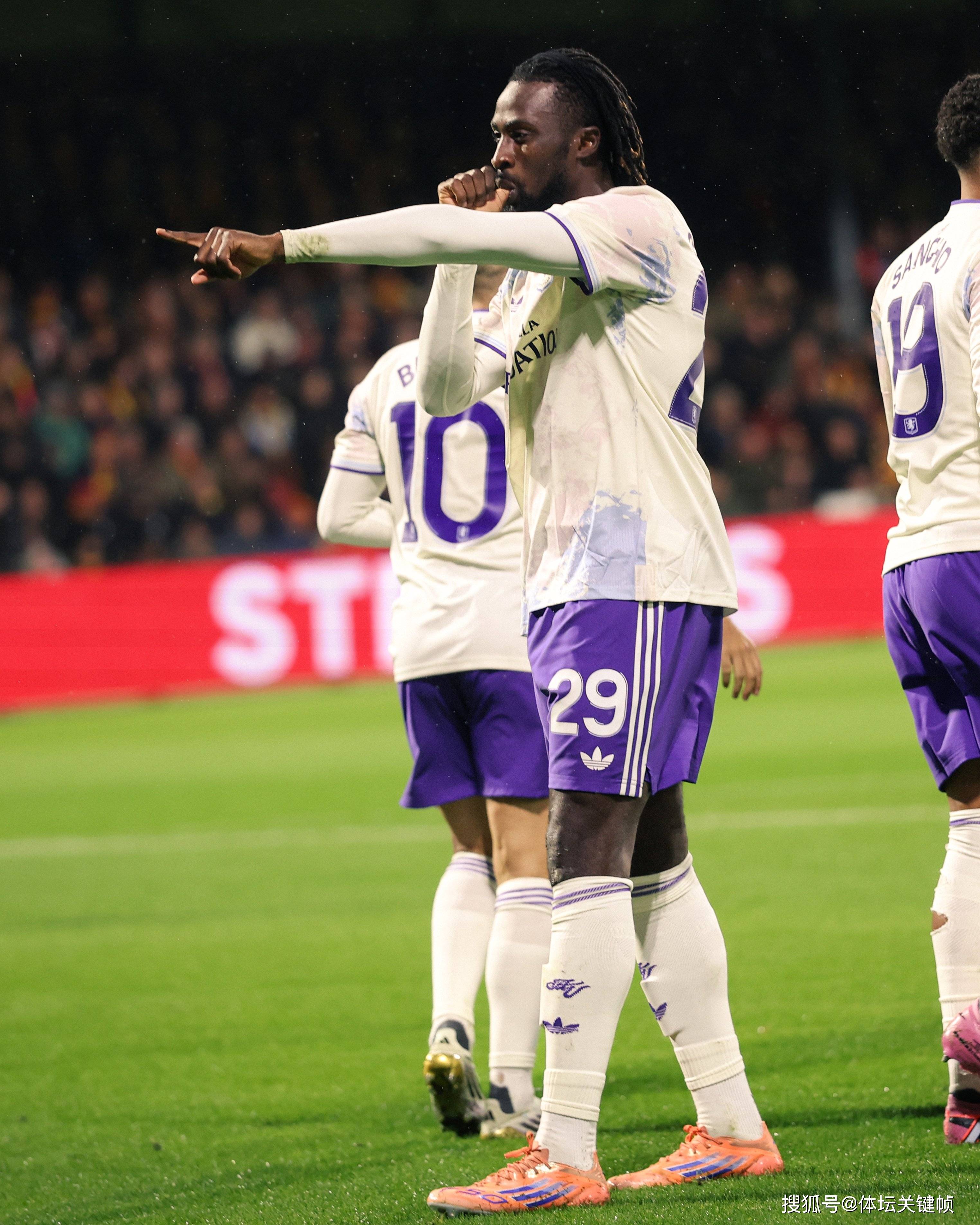 包含英超阿斯顿维拉vs曼城预测分析曼城客场寻求保持连胜的词条