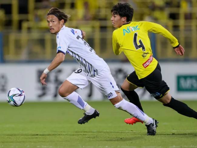 包含亚冠二级祖拉VS杜尚别独立前瞻预测杜尚别独立紧追榜首的词条  第2张