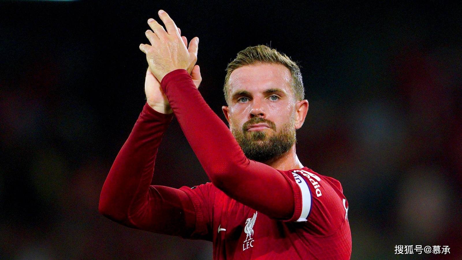 包含利物浦中卫深度不足引发担忧球队一直在寻找有潜力的年轻目标的词条  第2张