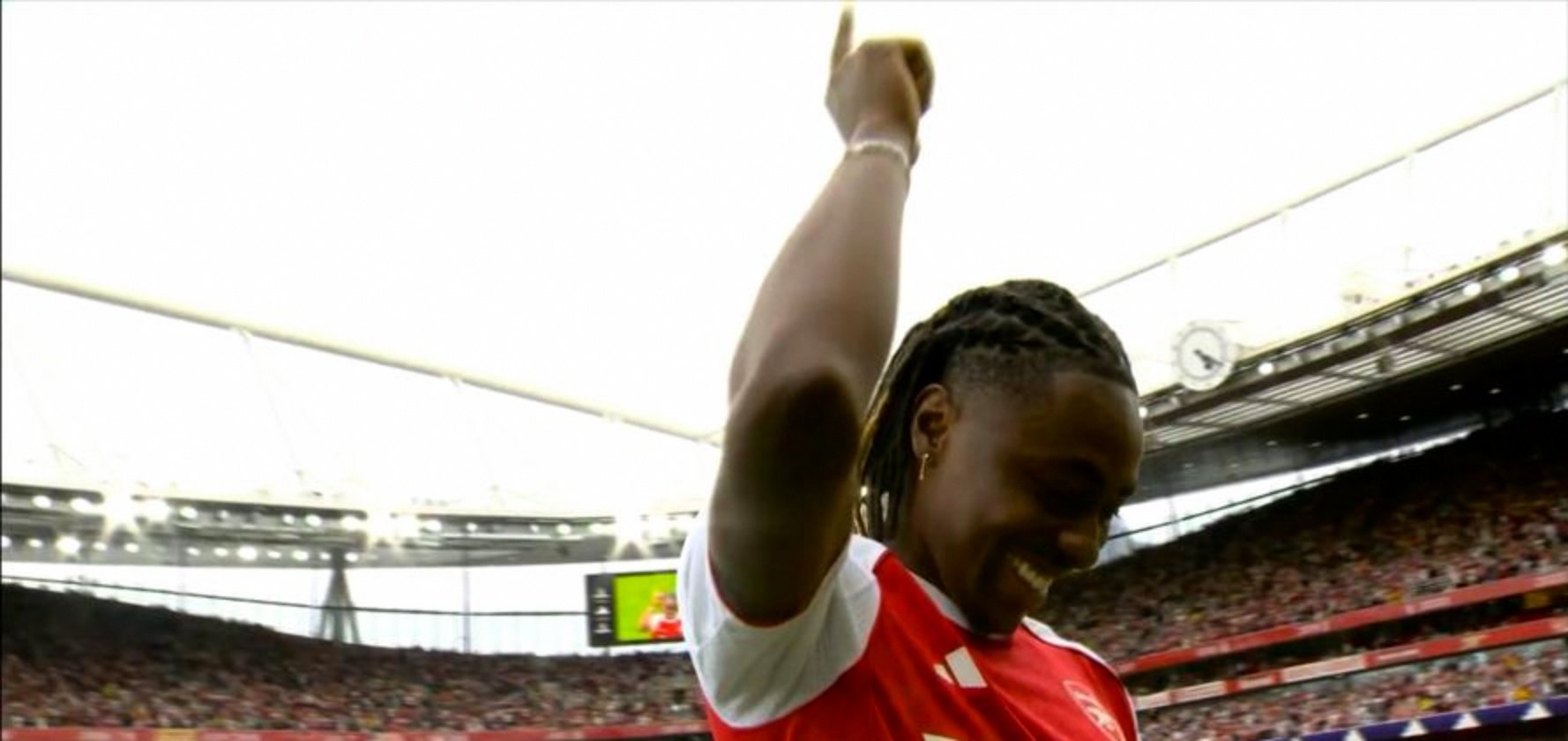 关于阿森纳无意激活埃泽解约金条款水晶宫已经知悉的信息  第1张