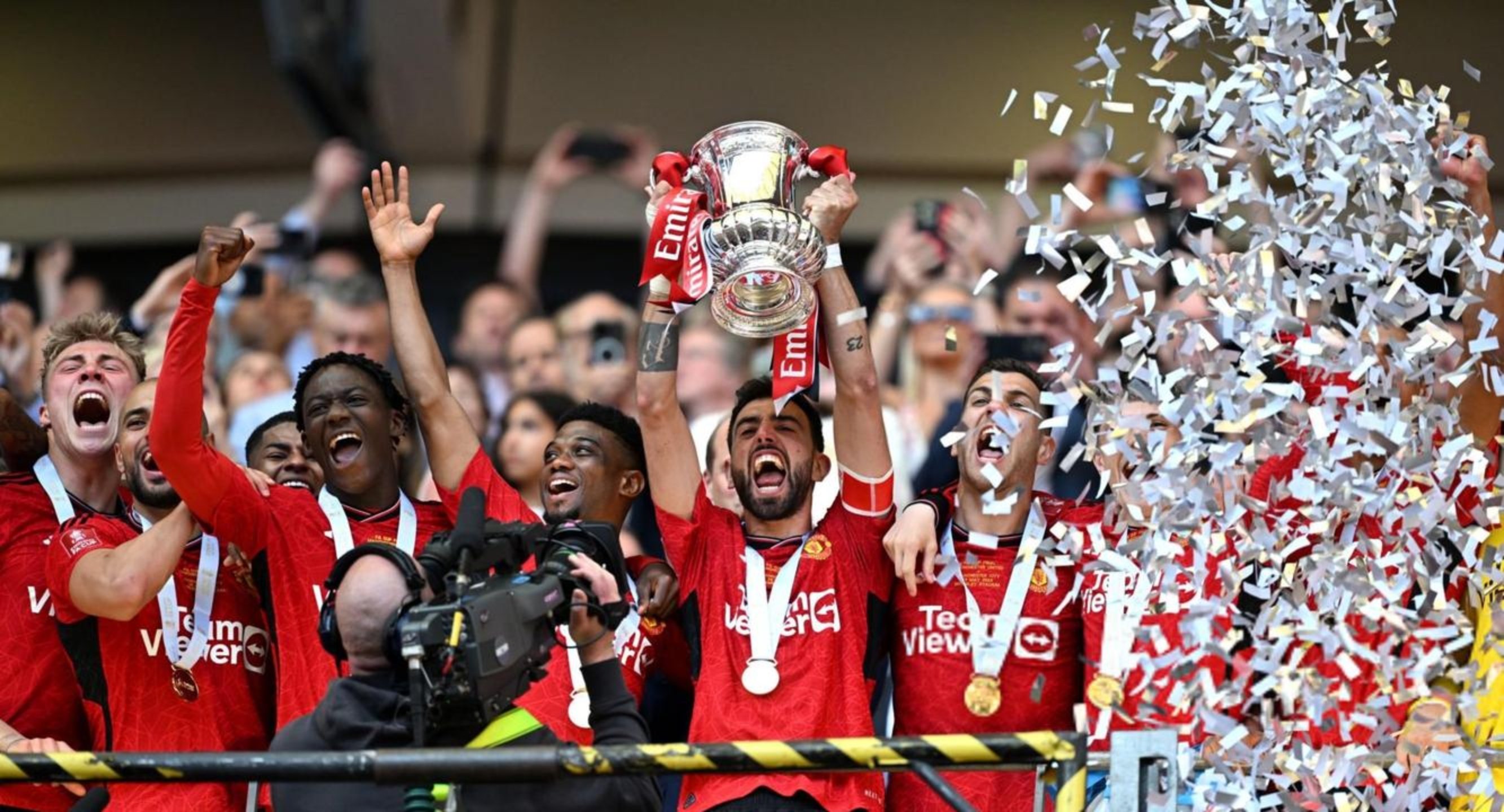 包含外媒：曼联目前面临三个问题红魔赛季开局不佳的词条